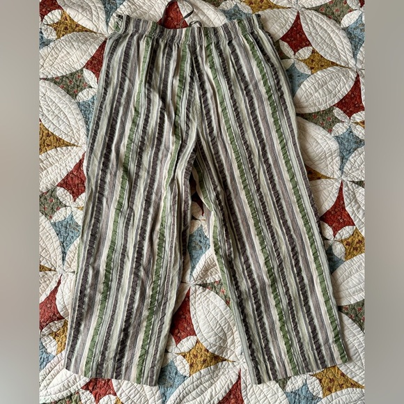 Classic Elements green, brown, and cream striped boho cotton capri pants Size 10 - Picture 3 of 4